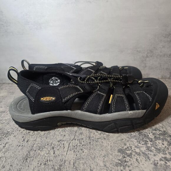 KEEN Newport H2 Closed Toe Water Black Men\'s Boots Sandal Shoes Size 9.5 main image 6